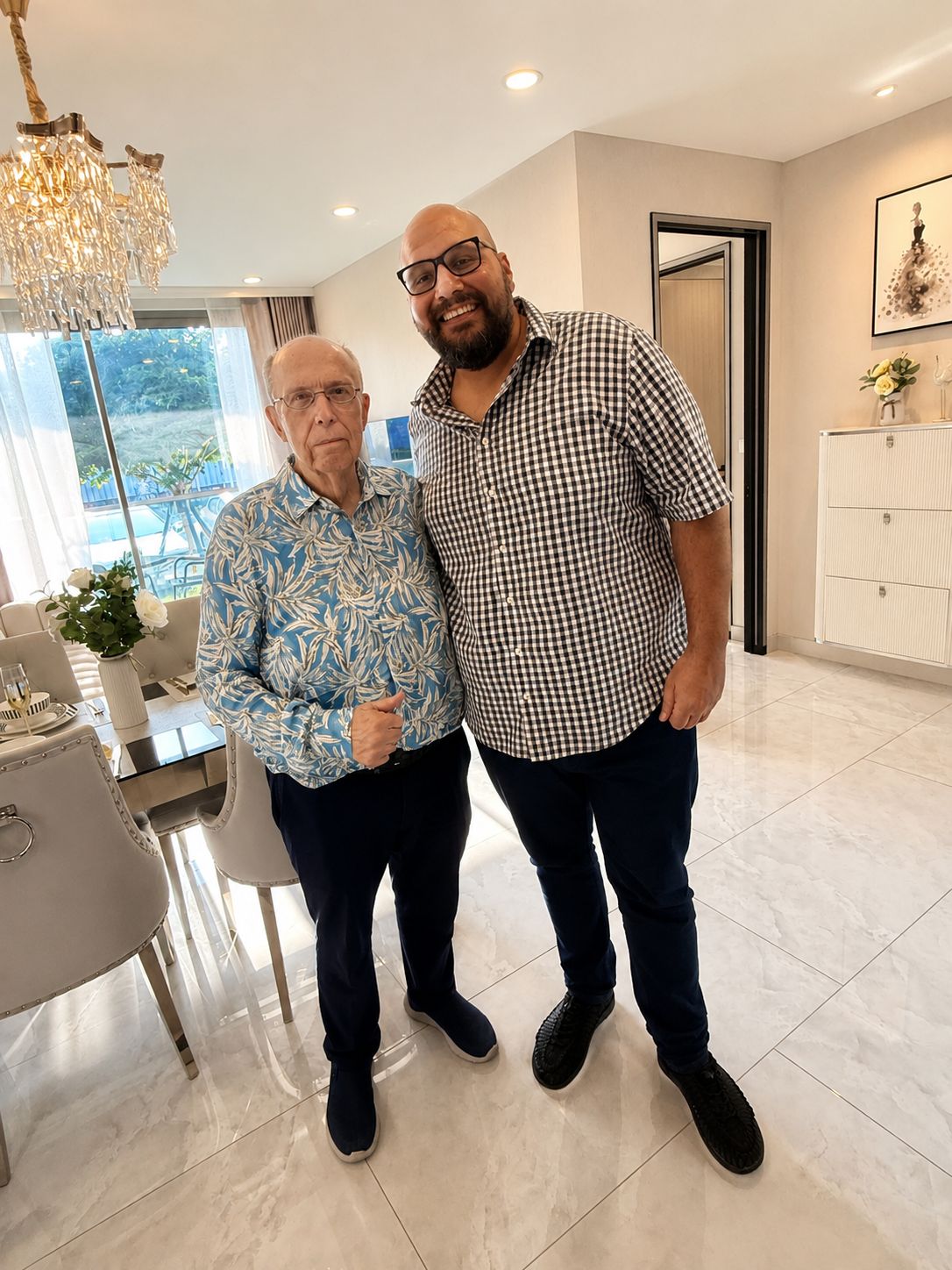 Reiner Calmund zu Besuch bei Alexander Reifenschneider im Copacabana Coral Reef in Pattaya