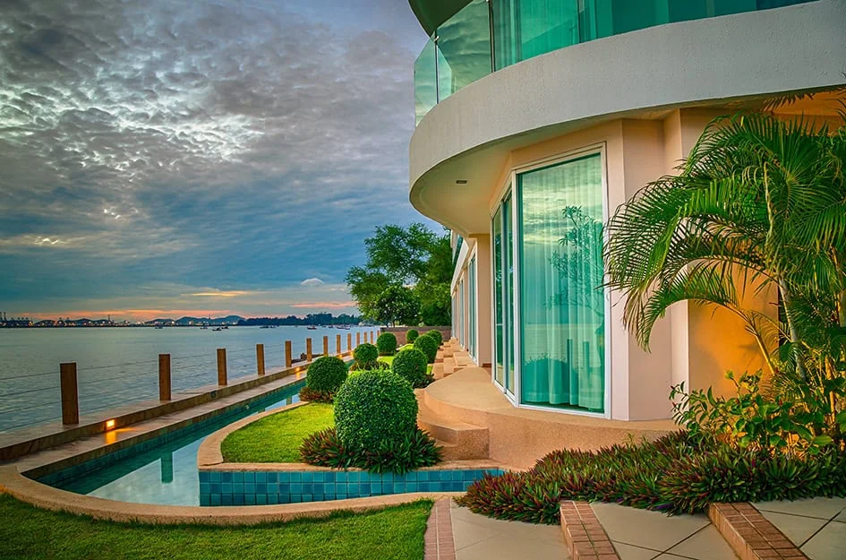Paradise Ocean View – Paradise Ocean View Pattaya Aussenbereich Garten Meerblick Jpg