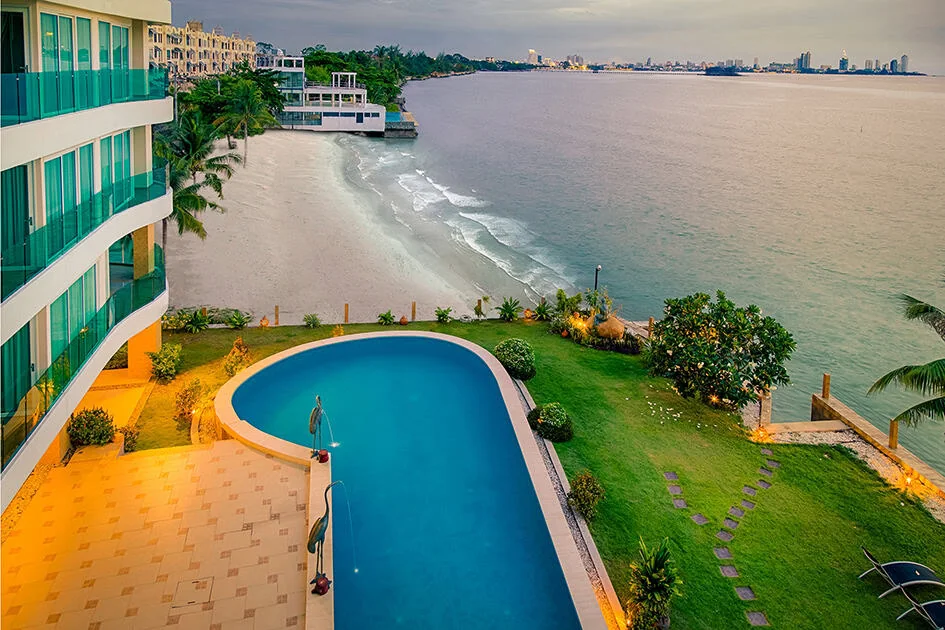 Paradise Ocean View – Paradise Ocean View Pattaya Beachfront Condominium Pool Meerblick Jpg